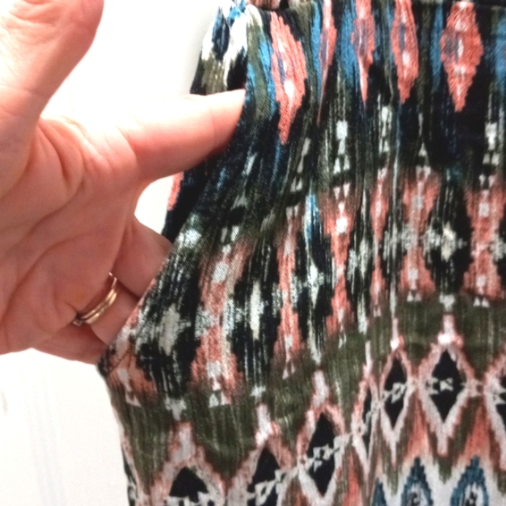 Peace & Pearl, lounge Pants Sz Small - Picture 5 of 5